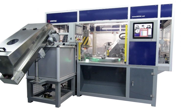 Semi-automatic machine for assembling bars 